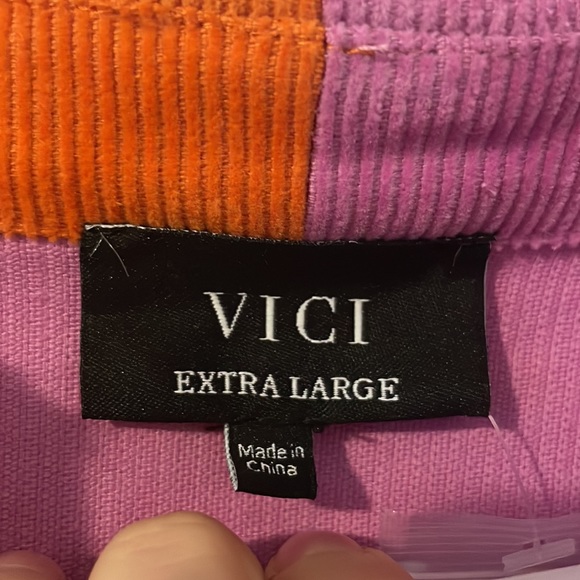 VICI button up shirt - Picture 3 of 3